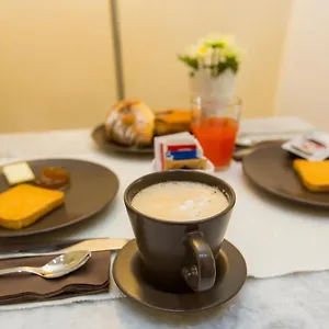 Bed & Breakfast Caesar Place, Rome