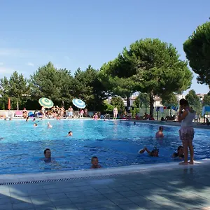 Valbella Hotel apartamentowy Bibione